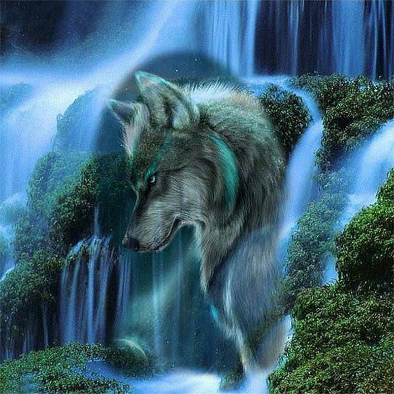 Wolf met waterval Diamond painting | Eigen foto | Dieren | Kopen | Dikke dames | Action | Nederland | Steentjes | Diamant | De Diamond Painter